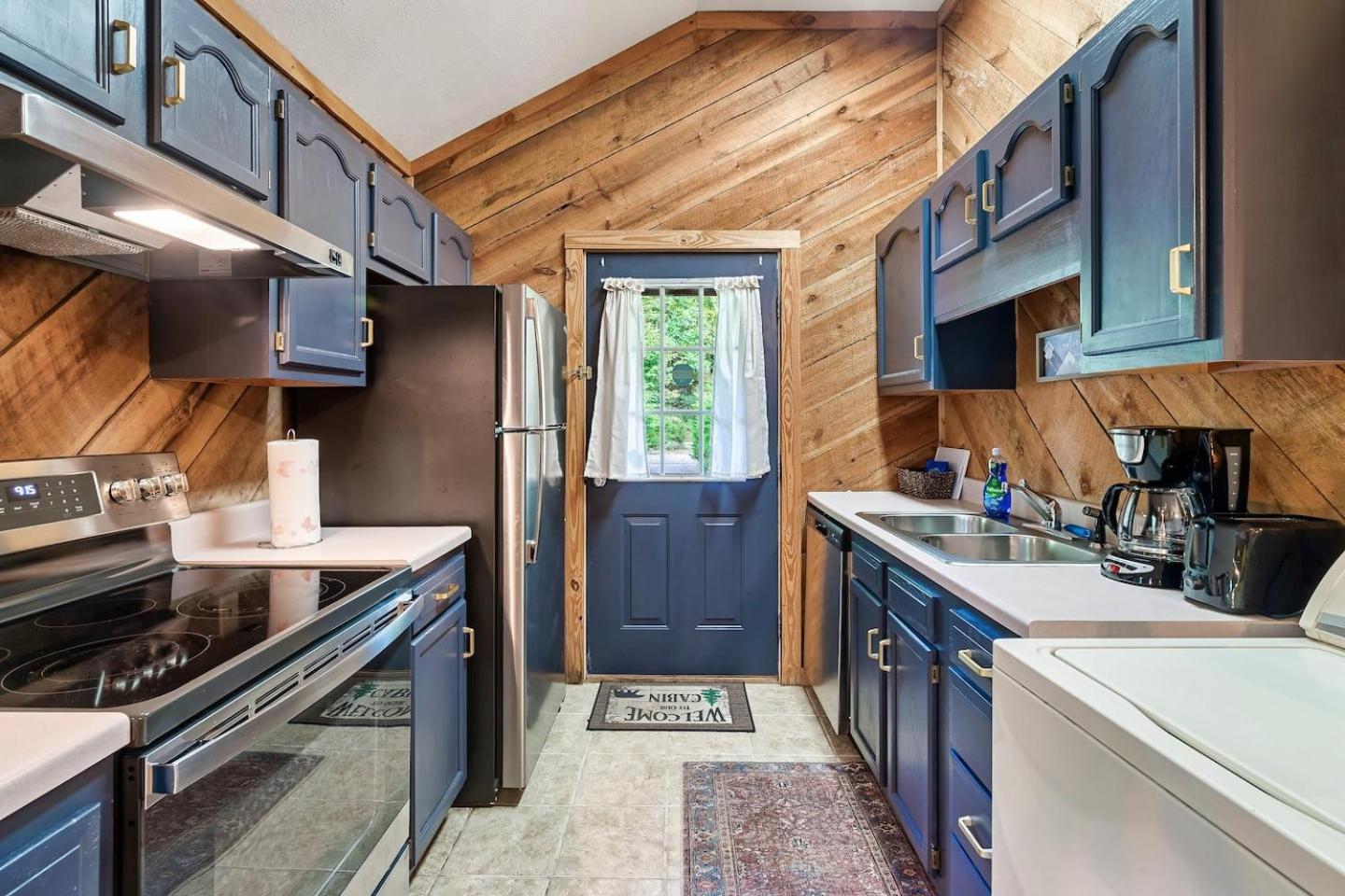 Romantic Mtn Cabin Hot Tub & Jacuzzi Views Sevierville Exterior photo